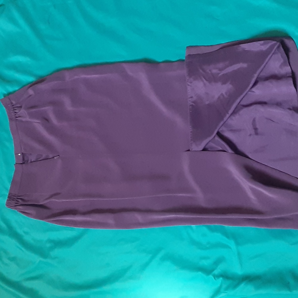 Terani Couture Mauve 3-Piece Skirt Suit w/ Beaded Jacket | Size 6 | NWT - Picture 15 of 16